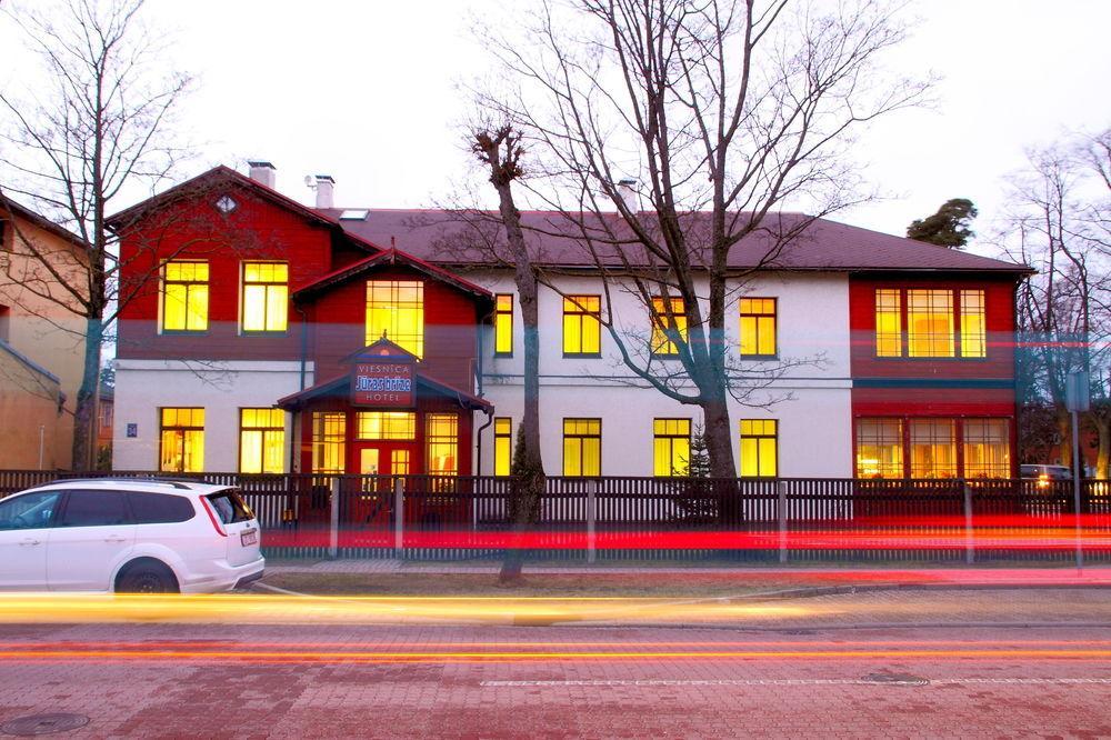 Hotel Juras Brize Ventspils Exterior foto